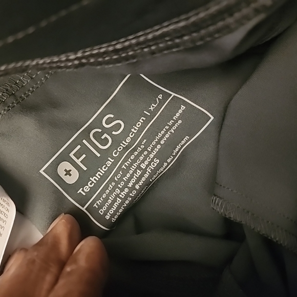 FIGS SCRUB PANTS - Picture 4 of 11